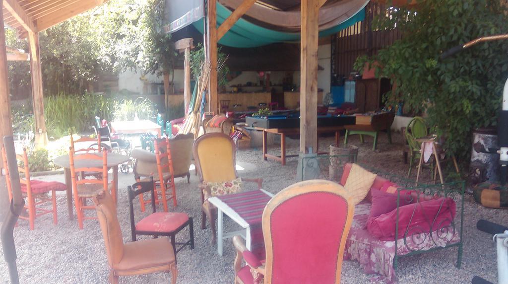 Hotel Au Bonheur Nomade Livry  Exterior foto